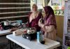 Pelatihan Pembuatan Yogurt Homemade dan Salad Buah sebagai Upaya Peningkatan Kesadaran Pola Hidup Sehat pada Ibu PKK IMG 20260612 WA0074